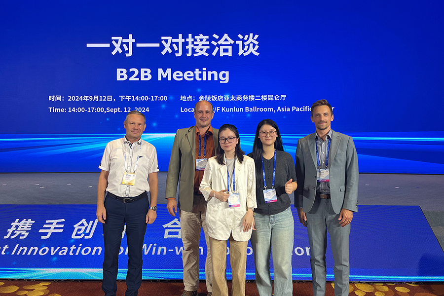 Jiangsu Luoming participa da Conferência de Matchmaking de Cooperação em Pesquisa 2024 China - CEEC Indústria - Universidade - Pesquisa